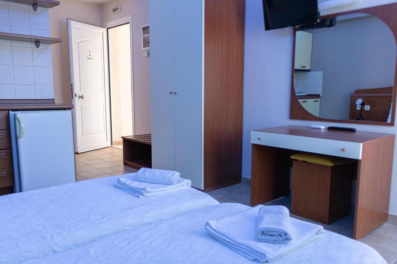 Jj Rooms Luxury Apartments Kallithea  Bagian luar foto